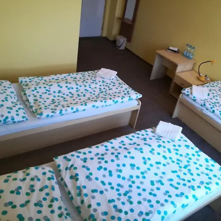 Modrá Hvězda Hotel Sadská