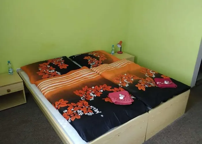 Modra Hvezda Szálloda